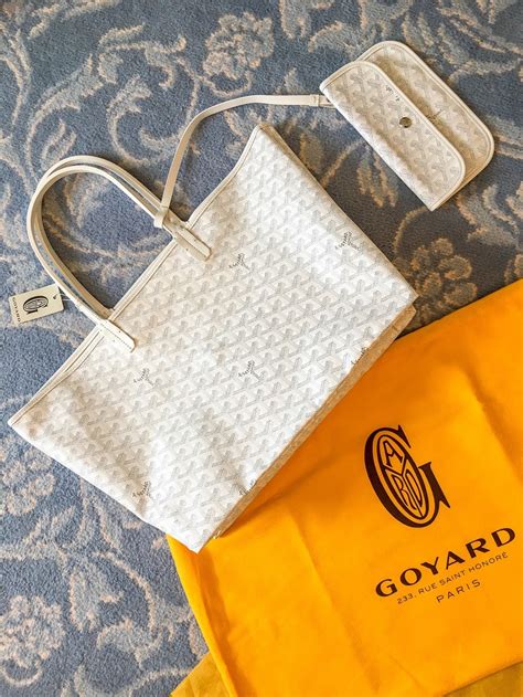 how much are goyard bags in paris|Goyard bags prices in Paris.